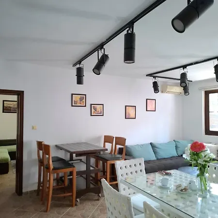 Casa Sul Mare By Rv דירה *