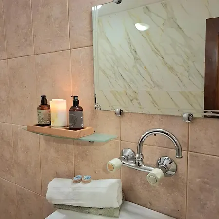 Casa Sul Mare By Rv דירה וארנה